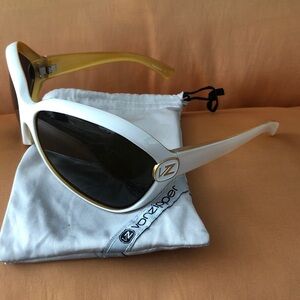 Von Zipper Sunglasses with Ivory and Gold Frame! Slight wrap around!